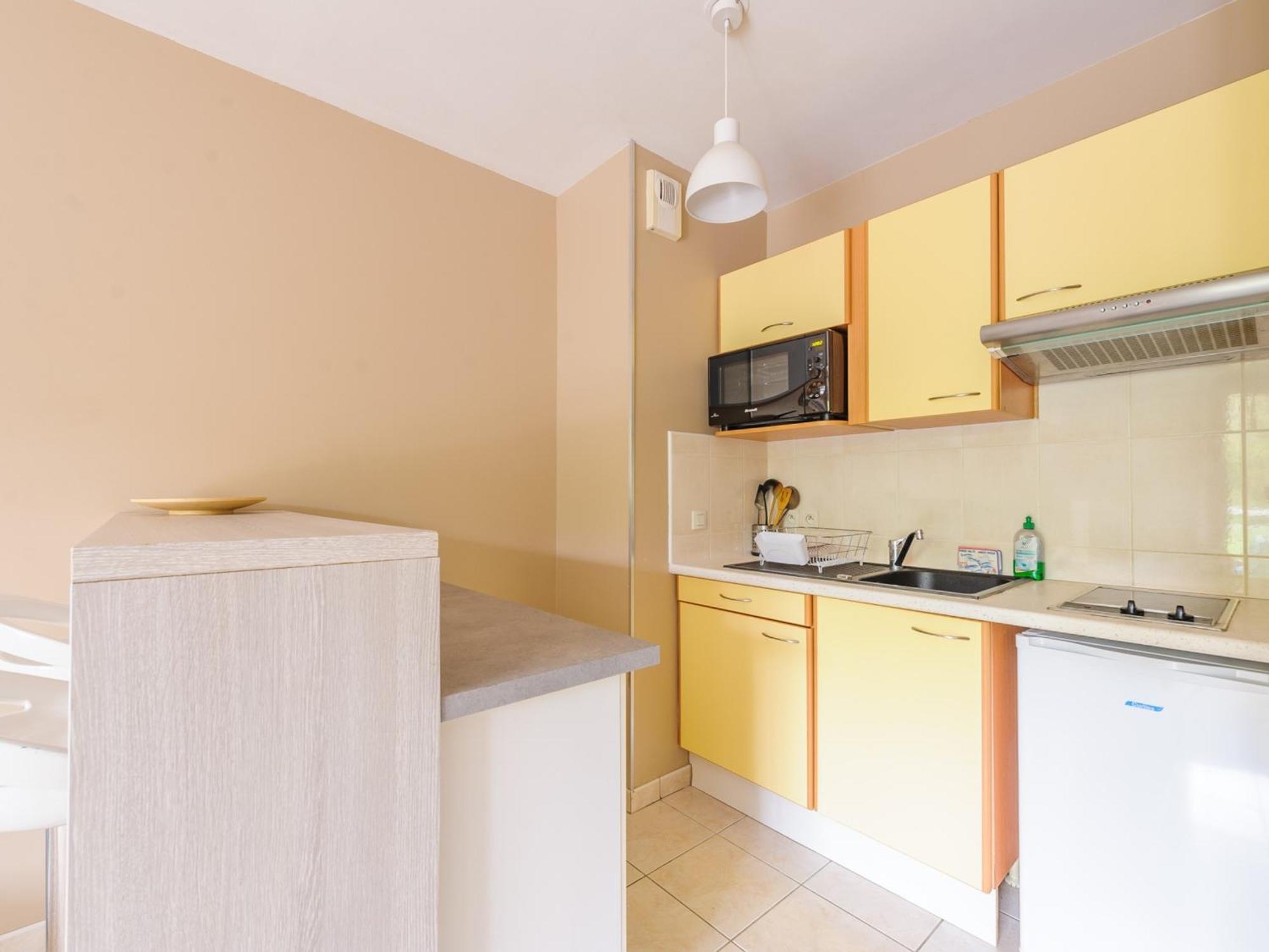 Studio Ensoleille Au Bord De Mer Avec Balcon Et Parking, Proche Centre Et Plage - La Rochelle - Fr-1-535-51 Exterior photo